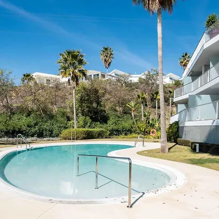 Apartment Higueron South Beach By Alfresco *